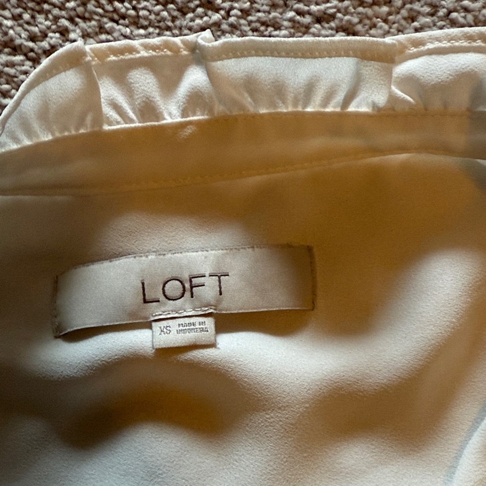 LOFT Cream Ruffle Blouse - Picture 2 of 5